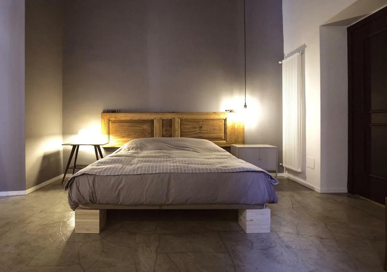 Concrete Apartment San Gregorio Naples Italy