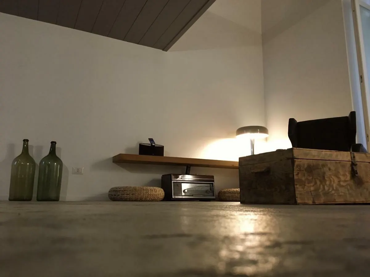 Concrete Apartment San Gregorio Naples Italy