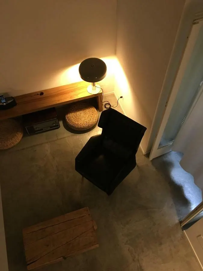 Concrete Apartment San Gregorio Naples