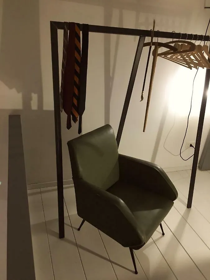 Concrete Apartment San Gregorio Naples